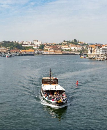 Cruzeiro das 6 Pontes com Prova de Vinho do Porto