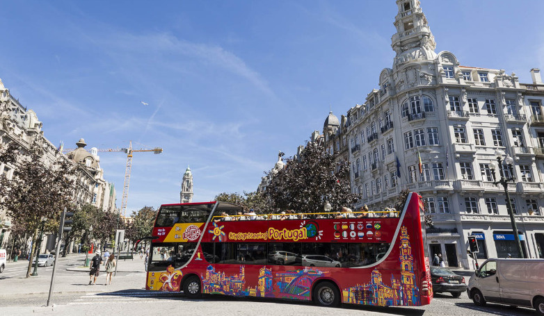 Pacote City SightSeeing: Autocarro+Barco+Cave 