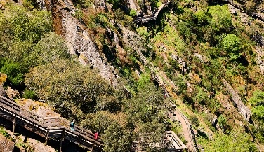 Tour nos Passadiços do Paiva