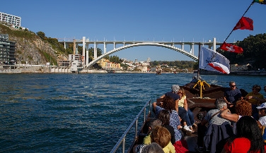 Cruzeiro das Pontes - Uma Viagem pelo Douro