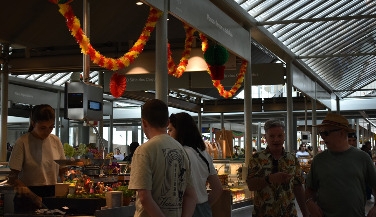 Walking Tour of Historic Shops in Porto