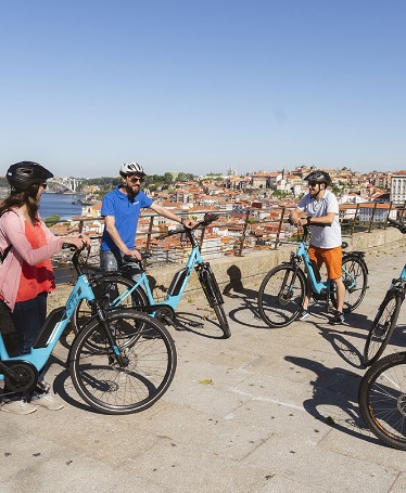 E-Bike Tour in Porto Historical Center