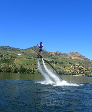 Flyboard no Rio Douro