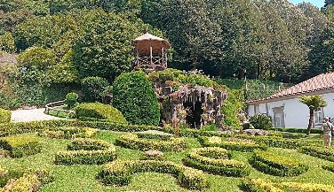 Tour de um dia a Guimarães e Braga com almoço