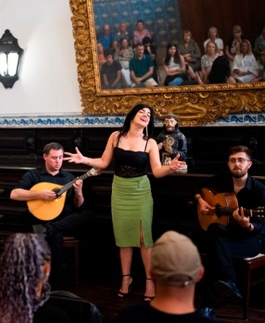 Tour and Fado at São Bento da Vitória Monastery