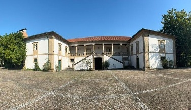 Exclusive Visit and Wine Tasting Casa da Tojeira