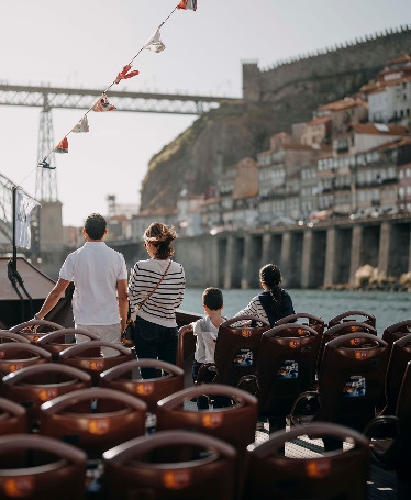 River Sightseeing Cruzeiro das Pontes