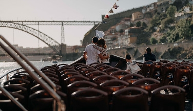 River Sightseeing Cruzeiro das Pontes+Visita Caves