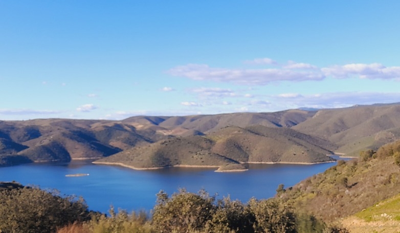 Sabor Lakes Route – Nature and Adventure
