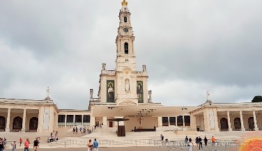 Private Tour to Fátima & the Shepherds’ Village