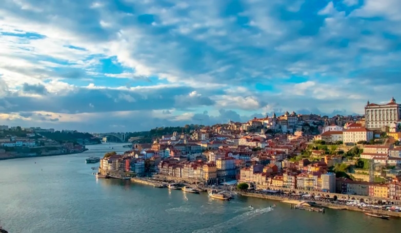 Private Porto Tour: Culture & Tradition
