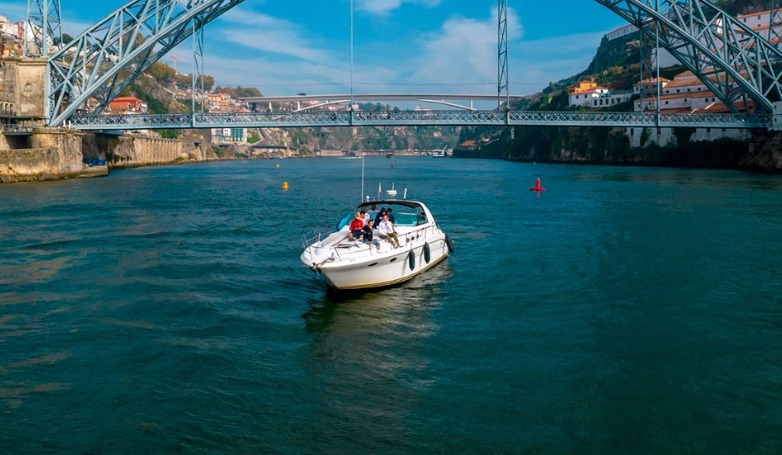 Private Cruise from Porto to the Douro Valley