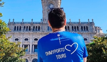 Walking Tour with Sweet Tastings in Porto