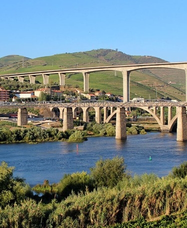 Douro Tour - Cruise and Wine Tasting