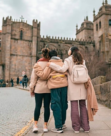 Full Day Tour in Porto: 8 Hours of Discovery