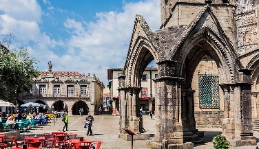 Braga and Guimarães: Tour of Historical Heritage