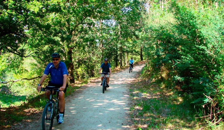 E-Bike Tour: Lima and Vez River Dams Route
