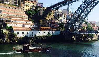 Six Bridges Cruise and Port Wine Cellar Tour