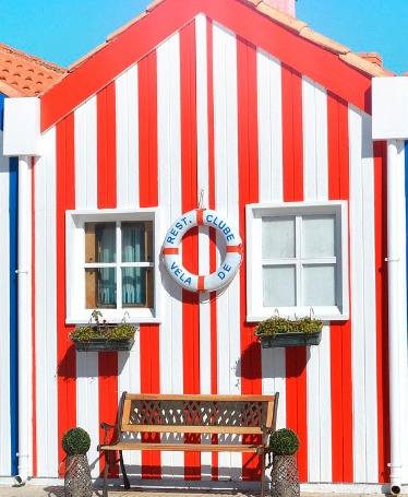 1-Day Tour: Aveiro, Costa Nova and the Salt Pans