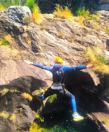 Canyoning na Serra de Arga: Aventura e Natureza