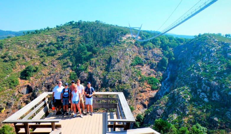 Paiva Walkways with Guided Hike and Lunch