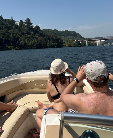 Douro River Speedboat Tour from Lomba or Melres