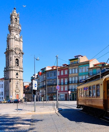 Porto Essencial: Descobrindo os Ícones da Cidade