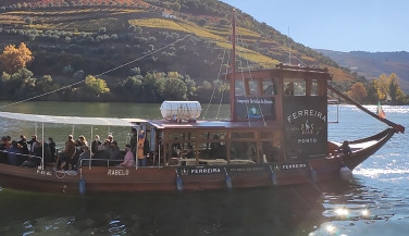 Premium Moment: Discovery of the Douro Valley