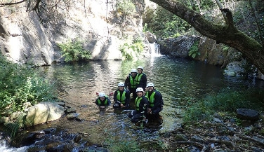 Aquatic Walk: Natural Discovery in Rivers